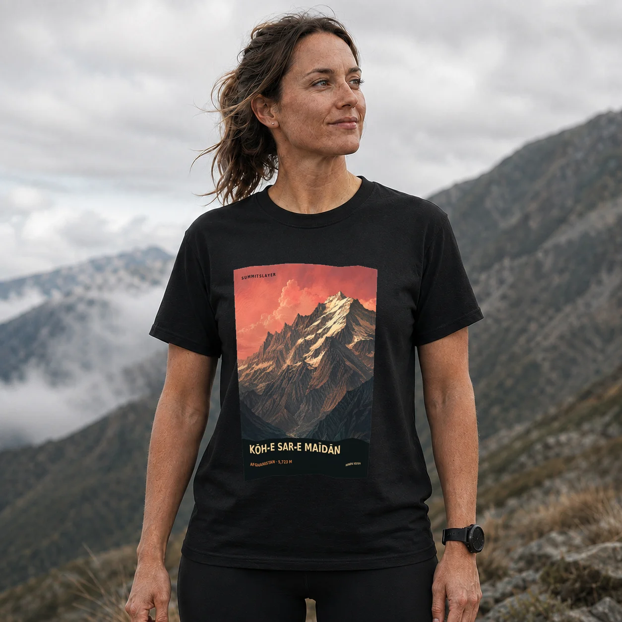 Black Kōh-e Sar-e Maīdān T-shirt front with mountain artwork