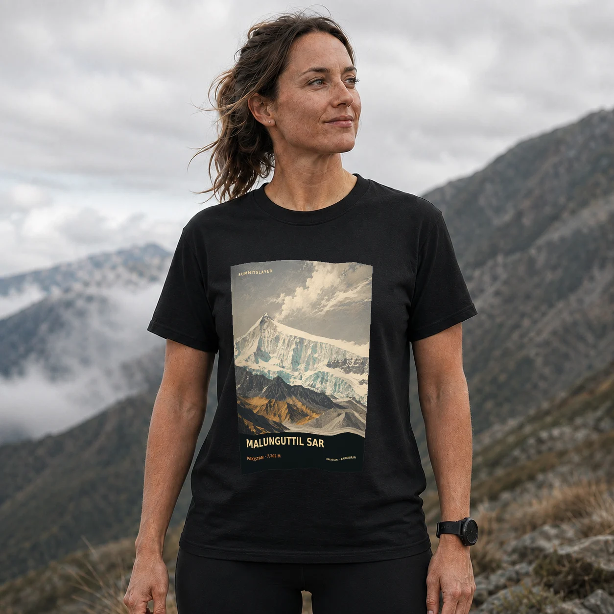 Black MALUNGUTTIL SAR T-shirt front with mountain artwork